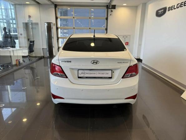 Hyundai Solaris I Рестайлинг с пробегом 2015 года, цена 950 000 рублей, 129866 км, седан, Автокод Объявления