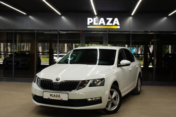 Skoda Octavia III (A7) Рестайлинг с пробегом 2018 года, цена 1 480 000 рублей, 213174 км, лифтбек, Автокод Объявления