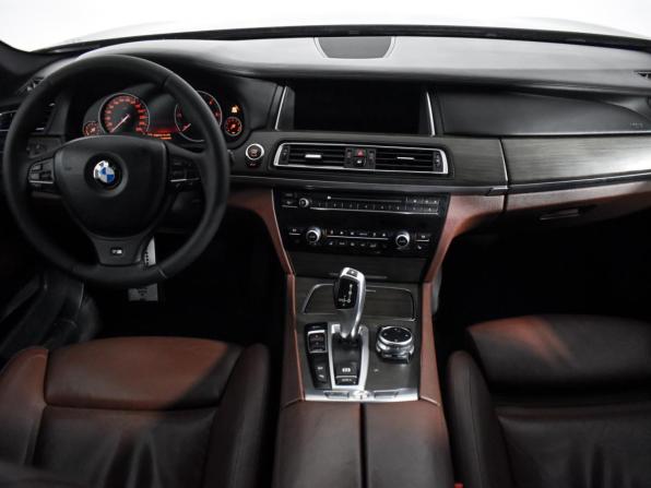 BMW 7 серии V (F01/F02/F04) Рестайлинг с пробегом 2014 года, цена 1 980 000 рублей, 250100 км, седан, Автокод Объявления