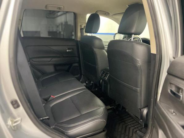 Mitsubishi Outlander III Рестайлинг 3 с пробегом 2019 года, цена 2 050 000 рублей, 155000 км, внедорожник, Автокод Объявления