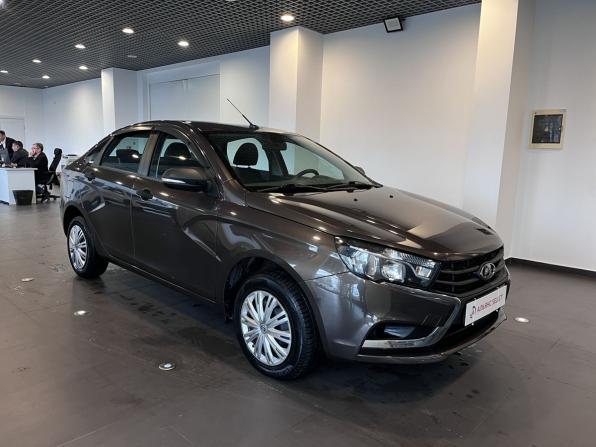 Lada (ВАЗ) Vesta I с пробегом 2018 года, цена 800 000 рублей, 99486 км, седан, Автокод Объявления