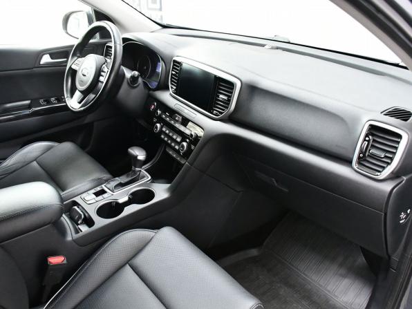Kia Sportage IV Рестайлинг с пробегом 2021 года, цена 2 845 000 рублей, 90000 км, внедорожник, Автокод Объявления