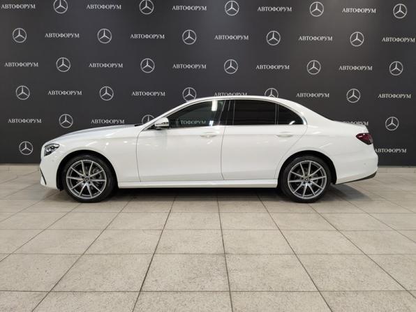 Mercedes-Benz E-Класс V (W213 S213 C238) Рестайлинг с пробегом 2022 года, цена 5 890 000 рублей, 27845 км, седан, Автокод Объявления