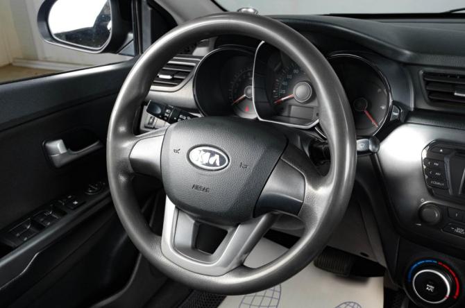 Kia Rio III с пробегом 2012 года, цена 749 000 рублей, 216000 км, седан, Автокод Объявления