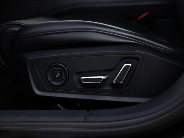 Audi A6 V (C8) с пробегом 2018 года, цена 3 700 000 рублей, 186600 км, седан, Автокод Объявления