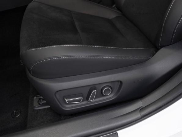 Toyota Camry IX (XV80) China Market с пробегом 2026 года, цена 4 450 000 рублей, 23 км, седан, Автокод Объявления