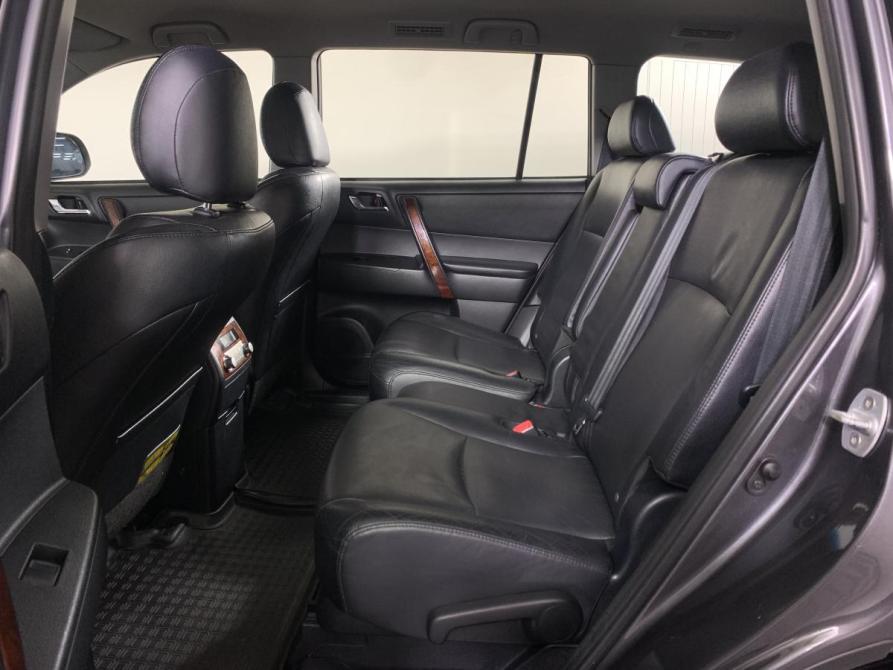 Toyota Highlander II (XU40) Рестайлинг Москва  - изображение 18