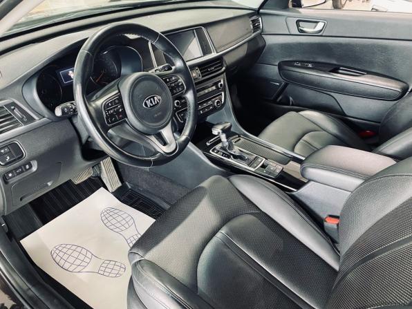 Kia Optima IV Рестайлинг с пробегом 2018 года, цена 2 250 000 рублей, 70401 км, седан, Автокод Объявления