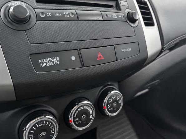 Mitsubishi Outlander II Рестайлинг с пробегом 2012 года, цена 1 189 000 рублей, 168706 км, внедорожник, Автокод Объявления