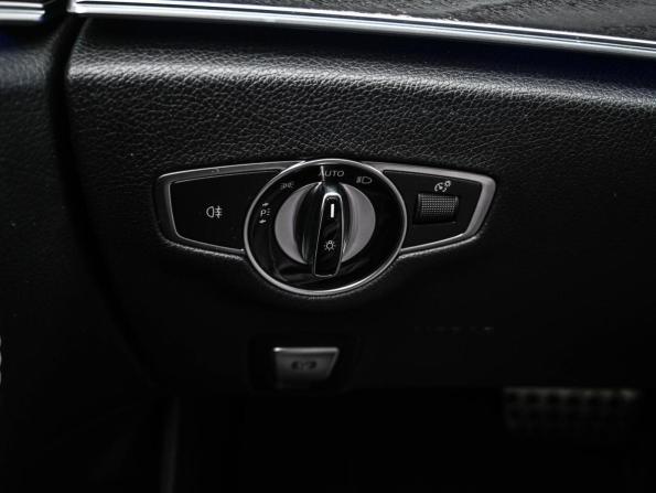 Mercedes-Benz E-Класс V (W213 S213 C238) с пробегом 2019 года, цена 3 799 000 рублей, 92555 км, седан, Автокод Объявления
