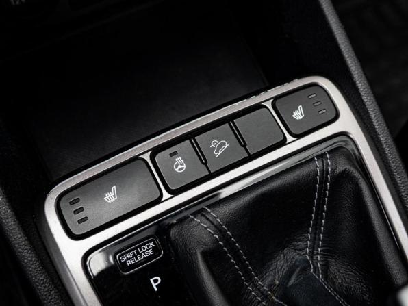 Hyundai Creta I Рестайлинг с пробегом 2021 года, цена 2 099 000 рублей, 61803 км, внедорожник, Автокод Объявления