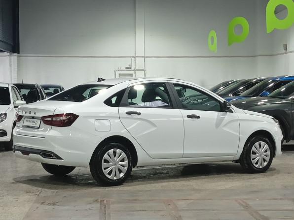 Lada (ВАЗ) Vesta I Рестайлинг (NG) с пробегом 2023 года, цена 1 025 000 рублей, 29800 км, седан, Автокод Объявления