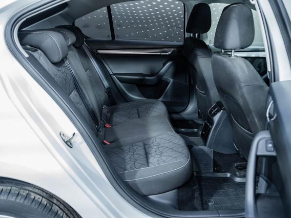 Skoda Octavia III (A7) Рестайлинг с пробегом 2019 года, цена 1 700 000 рублей, 162966 км, лифтбек, Автокод Объявления