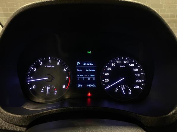 Hyundai Solaris II с пробегом 2017 года, цена 1 190 000 рублей, 93301 км, седан, Автокод Объявления