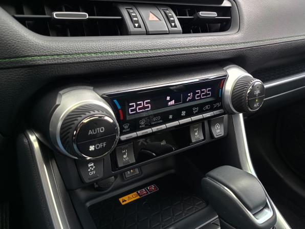 Toyota RAV4 V (XA50) с пробегом 2025 года, цена 3 920 000 рублей, 56 км, внедорожник, Автокод Объявления