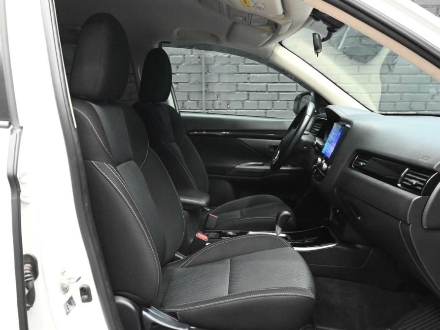 Mitsubishi Outlander III Рестайлинг 3 Екатеринбург  - изображение 10