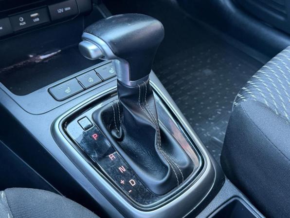 Kia Rio IV с пробегом 2020 года, цена 1 350 000 рублей, 105100 км, хэтчбек, Автокод Объявления