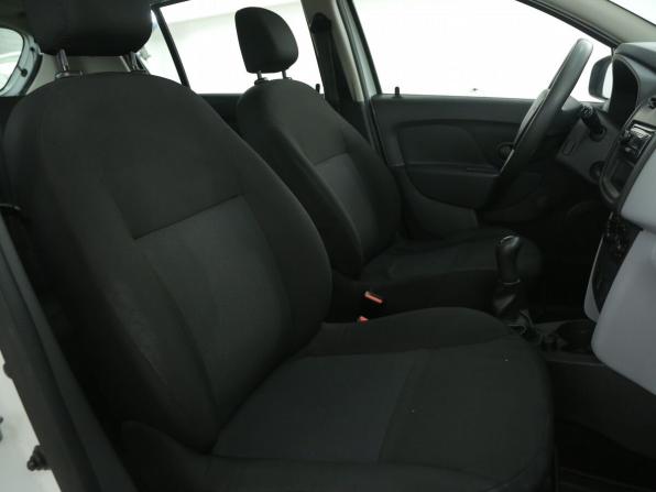 Renault Sandero II с пробегом 2014 года, цена 455 000 рублей, 205400 км, хэтчбек, Автокод Объявления