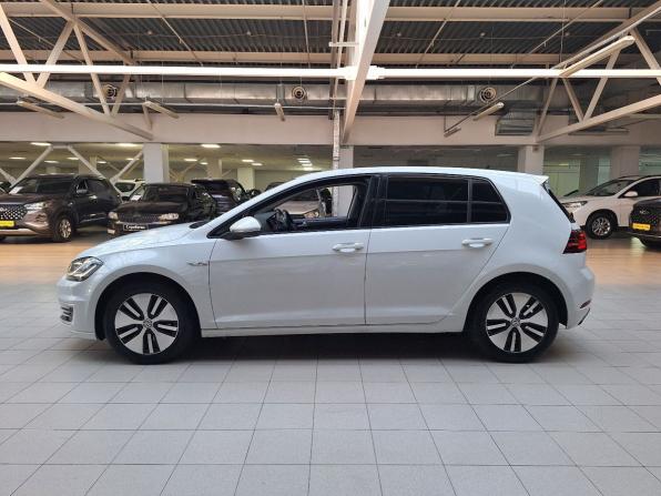 Volkswagen Golf VII с пробегом 2017 года, цена 1 900 000 рублей, 70964 км, хэтчбек, Автокод Объявления