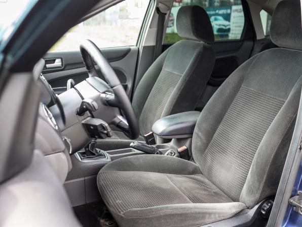 Ford Focus II с пробегом 2006 года, цена 369 000 рублей, 160630 км, седан, Автокод Объявления
