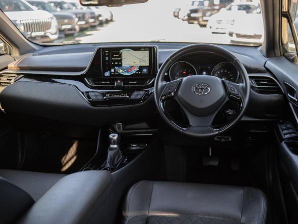 Toyota C-HR I с пробегом 2019 года, цена 1 899 000 рублей, 80252 км, внедорожник, Автокод Объявления