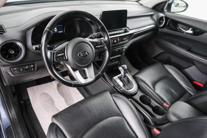 Kia Cerato IV с пробегом 2018 года, цена 1 599 000 рублей, 160600 км, седан, Автокод Объявления