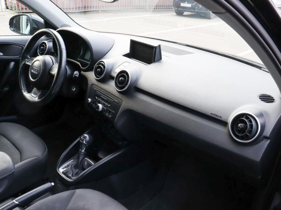 Audi A1 I (8X) Химки  - изображение 8