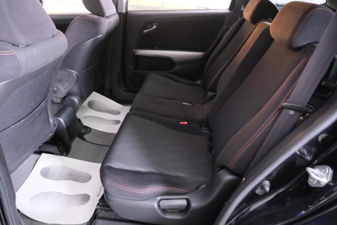 Honda Stream II Рестайлинг с пробегом 2011 года, цена 1 149 000 рублей, 120400 км, компактвэн, Автокод Объявления