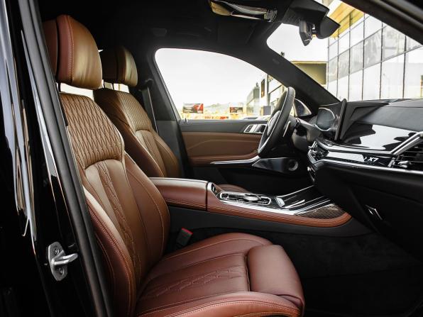 BMW X7 I (G07) Рестайлинг с пробегом 2025 года, цена 19 000 000 рублей, 858 км, внедорожник, Автокод Объявления