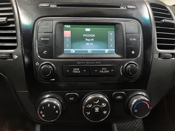 Kia Cerato III с пробегом 2013 года, цена 850 000 рублей, 171109 км, седан, Автокод Объявления
