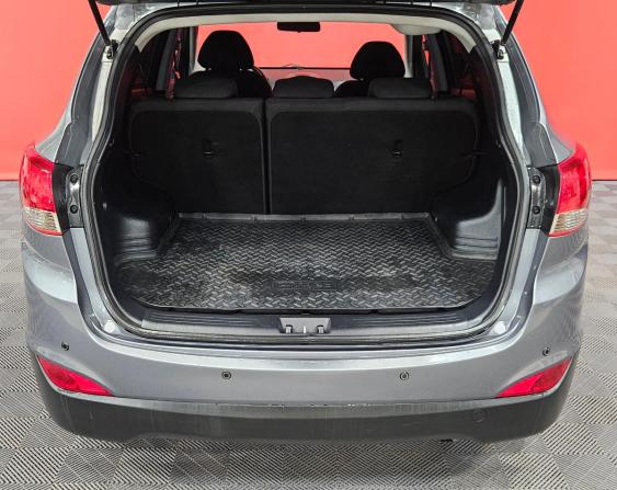 Hyundai ix35 I Рестайлинг с пробегом 2015 года, цена 1 329 000 рублей, 125484 км, внедорожник, Автокод Объявления