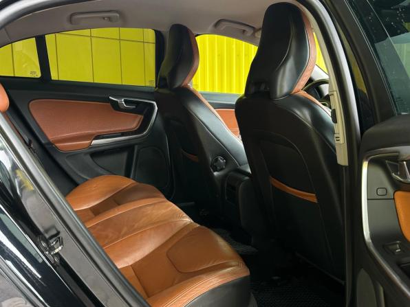 Volvo S60 II с пробегом 2012 года, цена 1 049 000 рублей, 172909 км, седан, Автокод Объявления