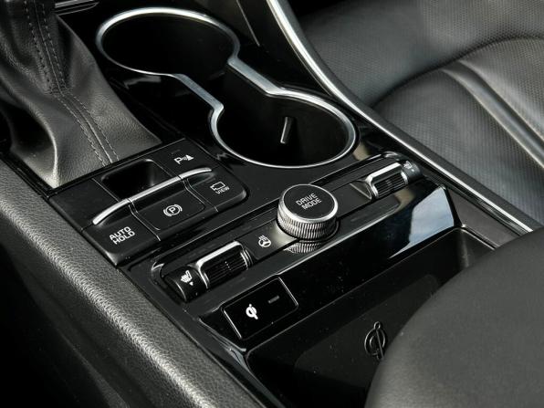 Kia K5 III с пробегом 2021 года, цена 2 445 700 рублей, 43649 км, седан, Автокод Объявления