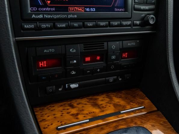 Audi S4 III (B7) с пробегом 2005 года, цена 1 474 110 рублей, 128433 км, седан, Автокод Объявления