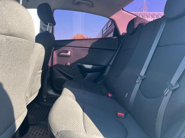 Kia Rio III Рестайлинг с пробегом 2016 года, цена 1 129 500 рублей, 121556 км, седан, Автокод Объявления
