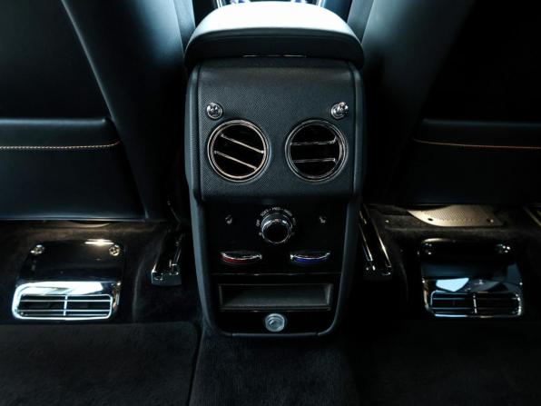 Rolls-Royce Cullinan I (Series I) с пробегом 2019 года, цена 35 549 000 рублей, 47673 км, внедорожник, Автокод Объявления