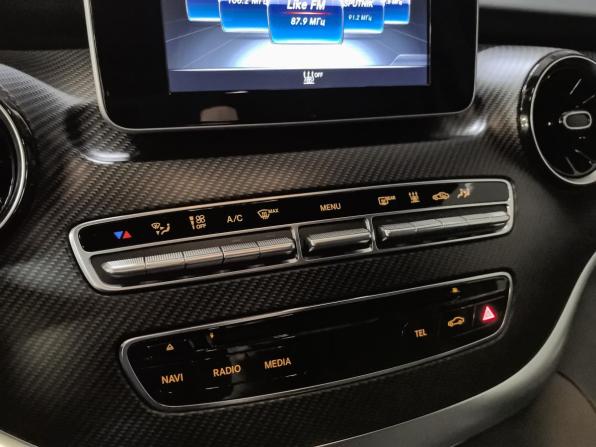 Mercedes-Benz V-Класс III (W447) Рестайлинг с пробегом 2019 года, цена 6 750 000 рублей, 39764 км, минивэн, Автокод Объявления
