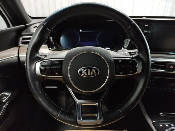 Kia K5 III с пробегом 2020 года, цена 2 400 000 рублей, 119368 км, седан, Автокод Объявления