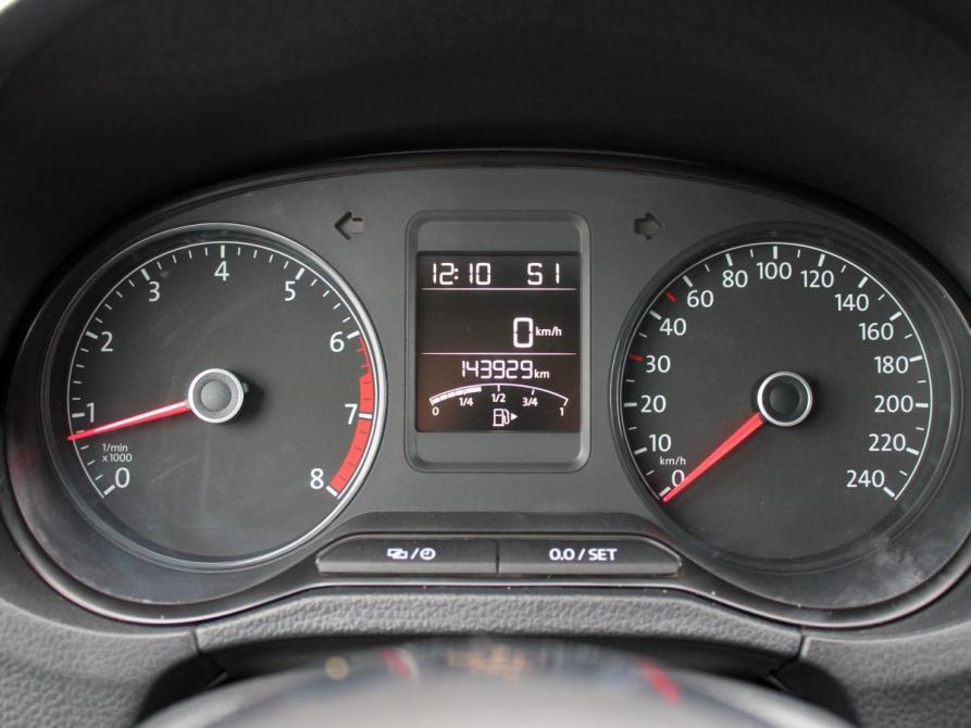 Volkswagen Polo V Рестайлинг Таганрог  - изображение 14