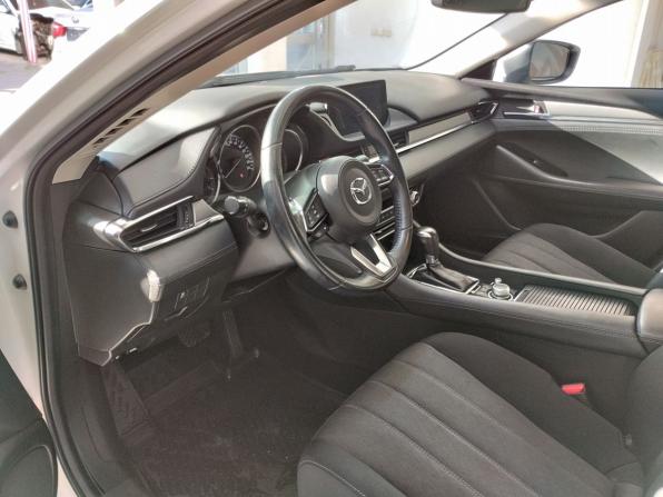 Mazda 6 III (GJ) Рестайлинг 2 с пробегом 2018 года, цена 1 995 000 рублей, 125076 км, седан, Автокод Объявления