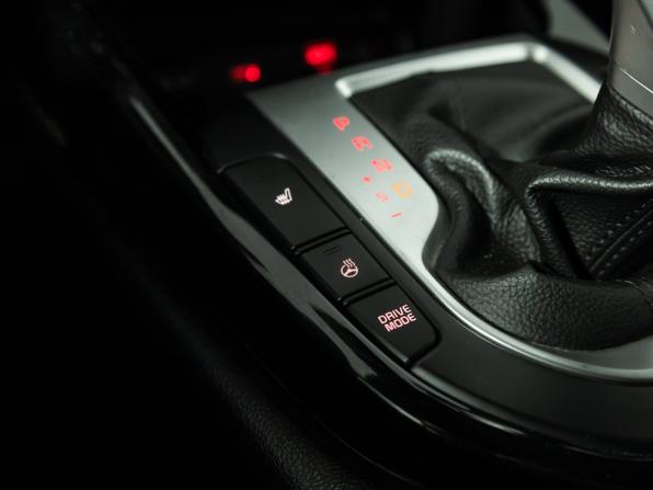 Kia Cerato IV Рестайлинг с пробегом 2022 года, цена 2 199 700 рублей, 100684 км, седан, Автокод Объявления
