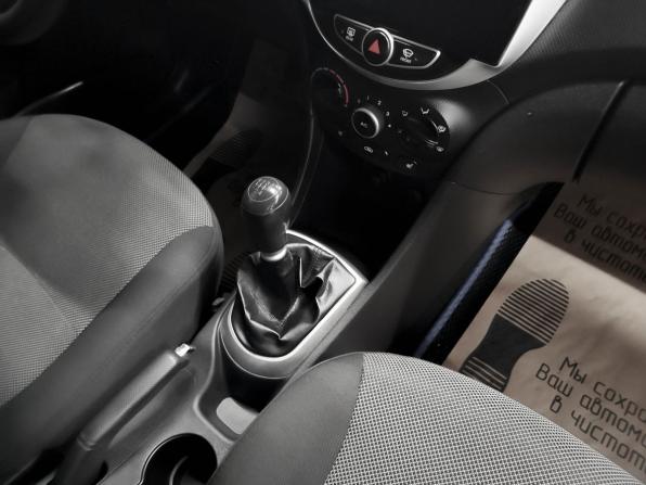 Hyundai Solaris I с пробегом 2011 года, цена 682 400 рублей, 242507 км, седан, Автокод Объявления