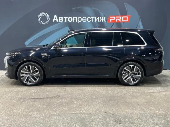 Li Auto (Lixiang) L9 I с пробегом 2023 года, цена 7 340 000 рублей, 26408 км, внедорожник, Автокод Объявления