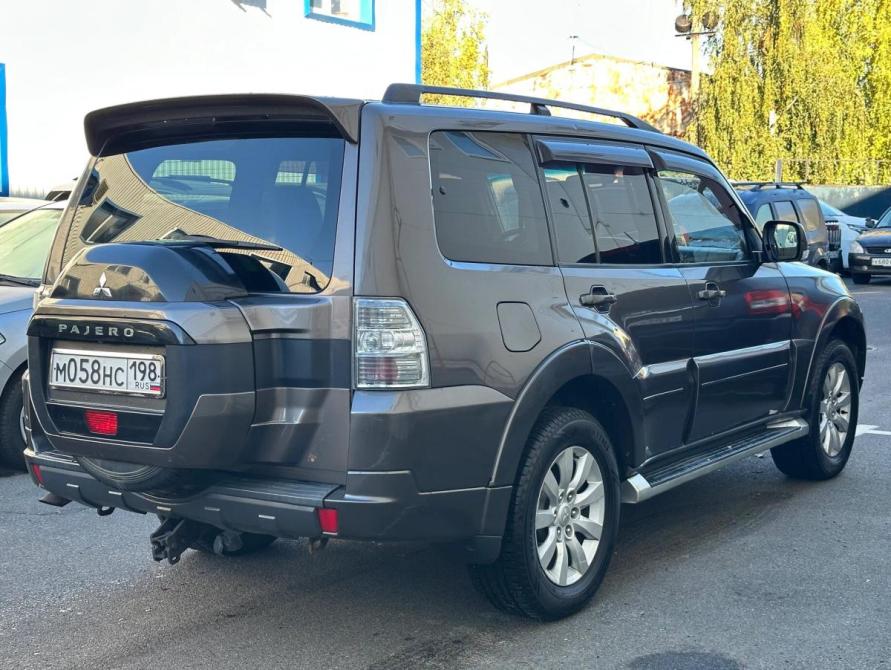 Mitsubishi Pajero IV Рестайлинг 2 Санкт-Петербург  - изображение 4