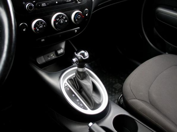 Kia Soul II с пробегом 2016 года, цена 1 315 000 рублей, 97600 км, хэтчбек, Автокод Объявления