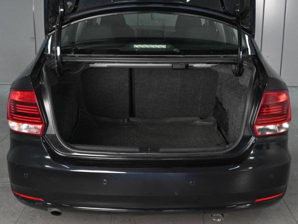 Volkswagen Polo V Рестайлинг с пробегом 2016 года, цена 1 269 000 рублей, 130243 км, седан, Автокод Объявления
