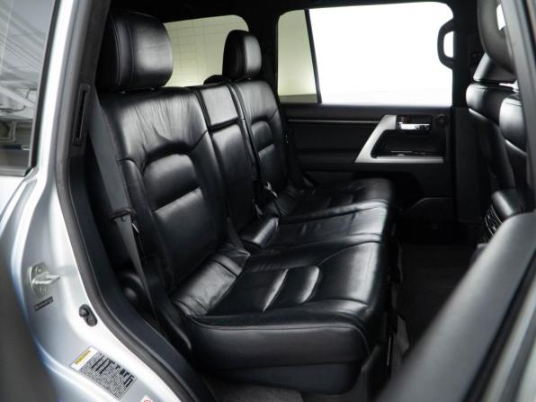 Toyota Land Cruiser 200 Series Рестайлинг 1 с пробегом 2013 года, цена 3 799 050 рублей, 284537 км, внедорожник, Автокод Объявления