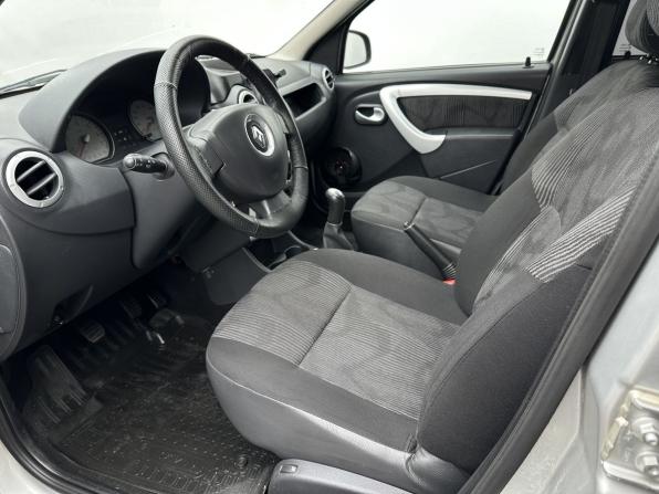 Renault Logan I Рестайлинг с пробегом 2012 года, цена 460 000 рублей, 208665 км, седан, Автокод Объявления