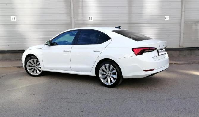 Skoda Octavia IV (A8) с пробегом 2021 года, цена 1 749 000 рублей, 152251 км, лифтбек, Автокод Объявления