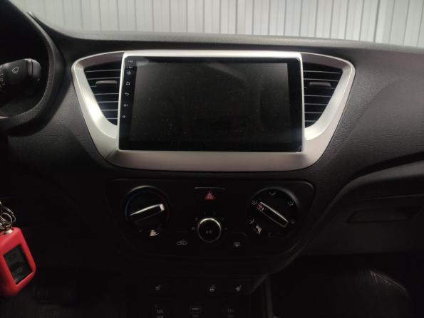 Hyundai Solaris II с пробегом 2019 года, цена 1 439 000 рублей, 78698 км, седан, Автокод Объявления